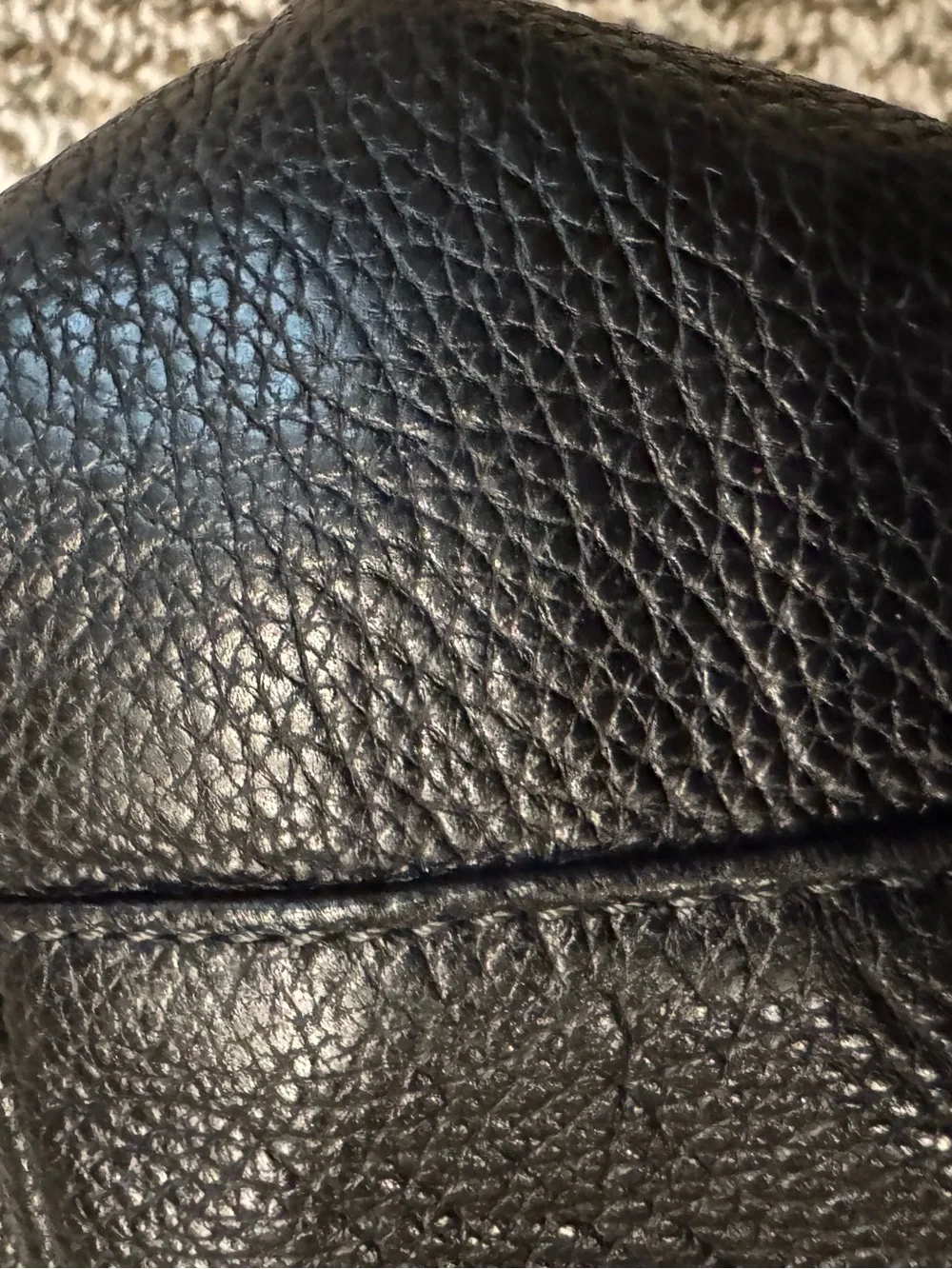 Coach daily subtle leather